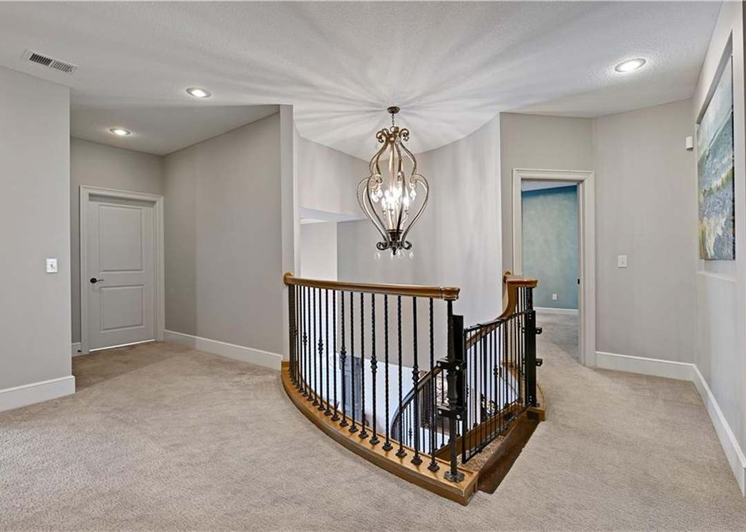 9429 W 162nd Street — photo 28