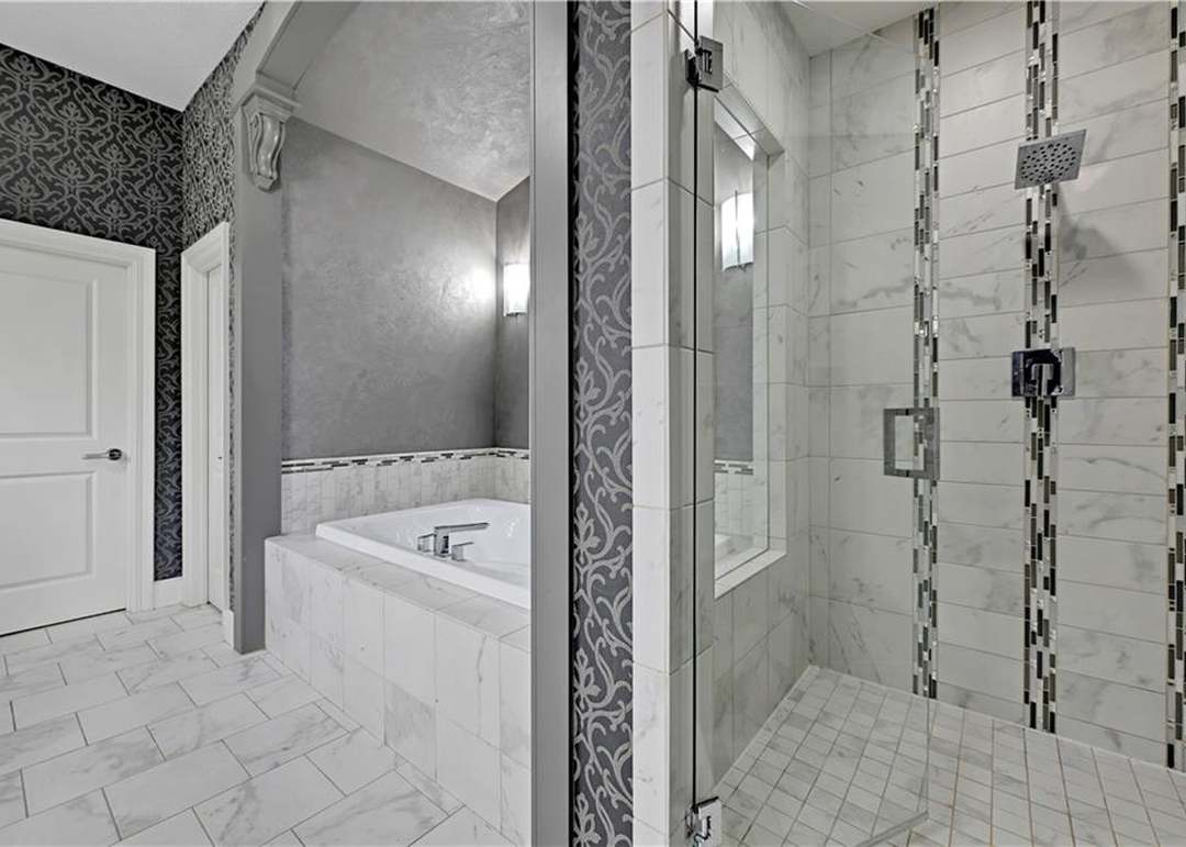 9429 W 162nd Street — photo 30