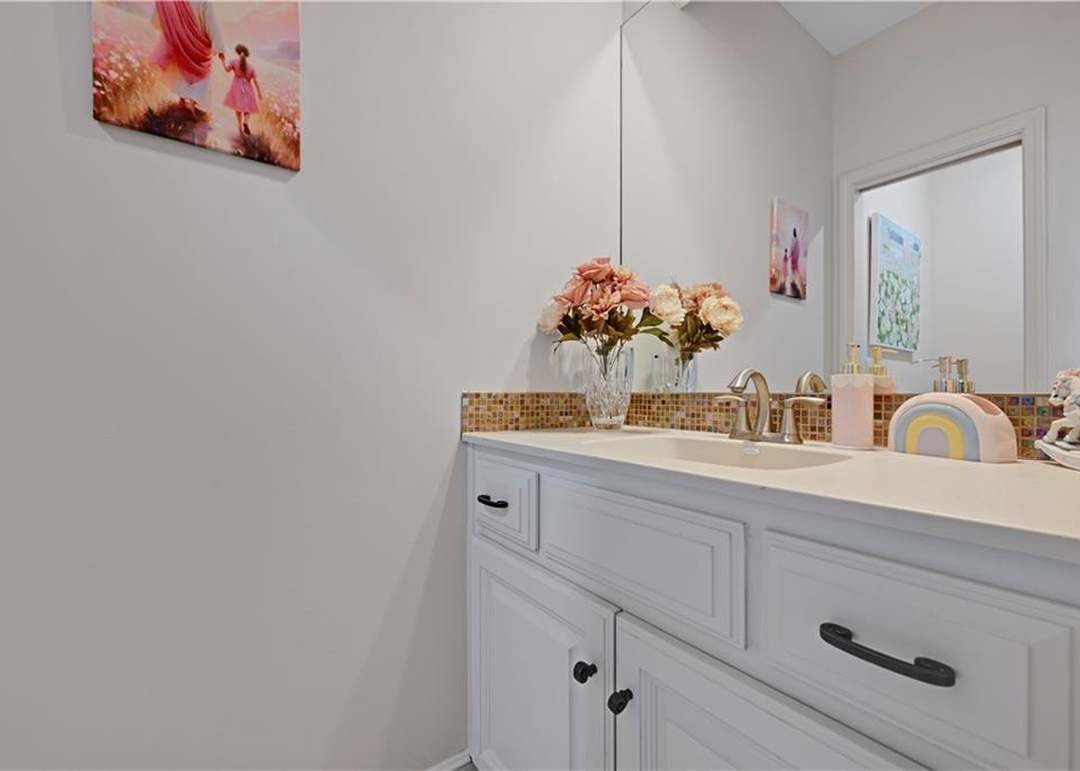 9429 W 162nd Street — photo 33
