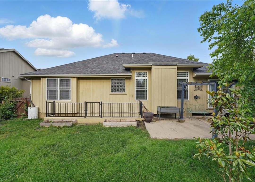 816 N Alder Street — photo 12