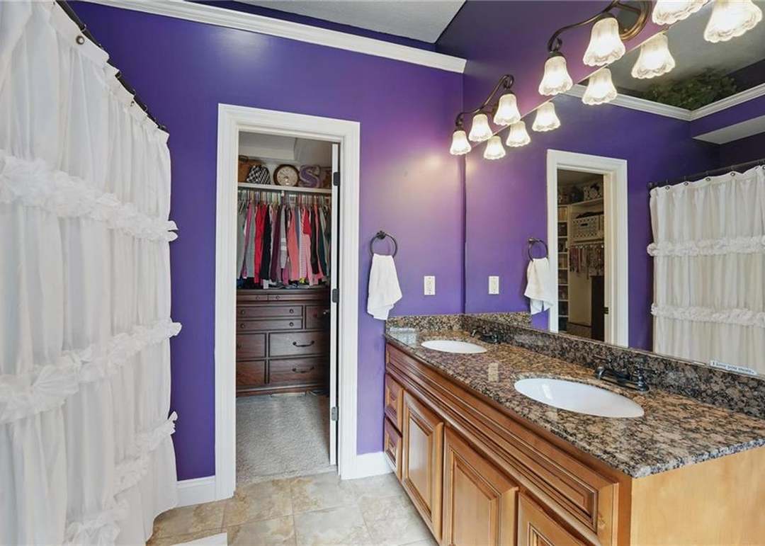 816 N Alder Street — photo 27