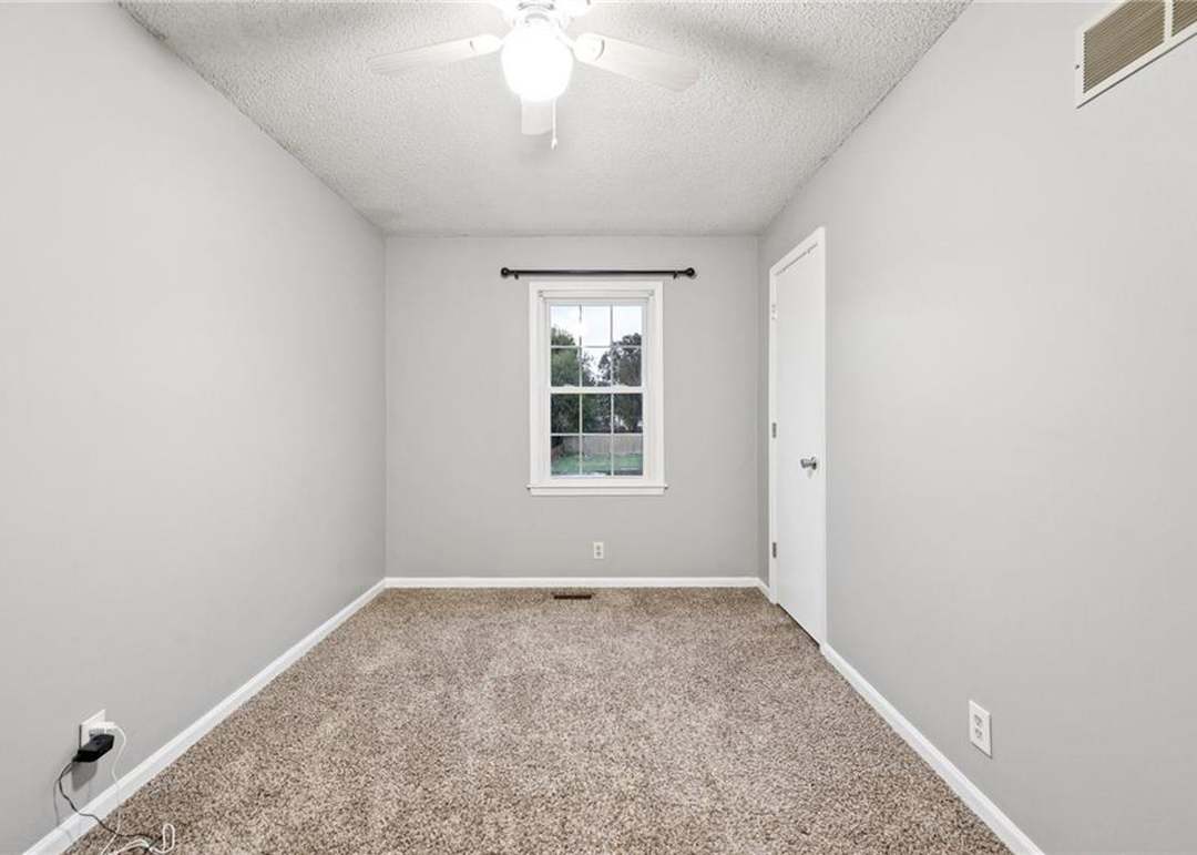 14813 W 150TH Pl Place — photo 19