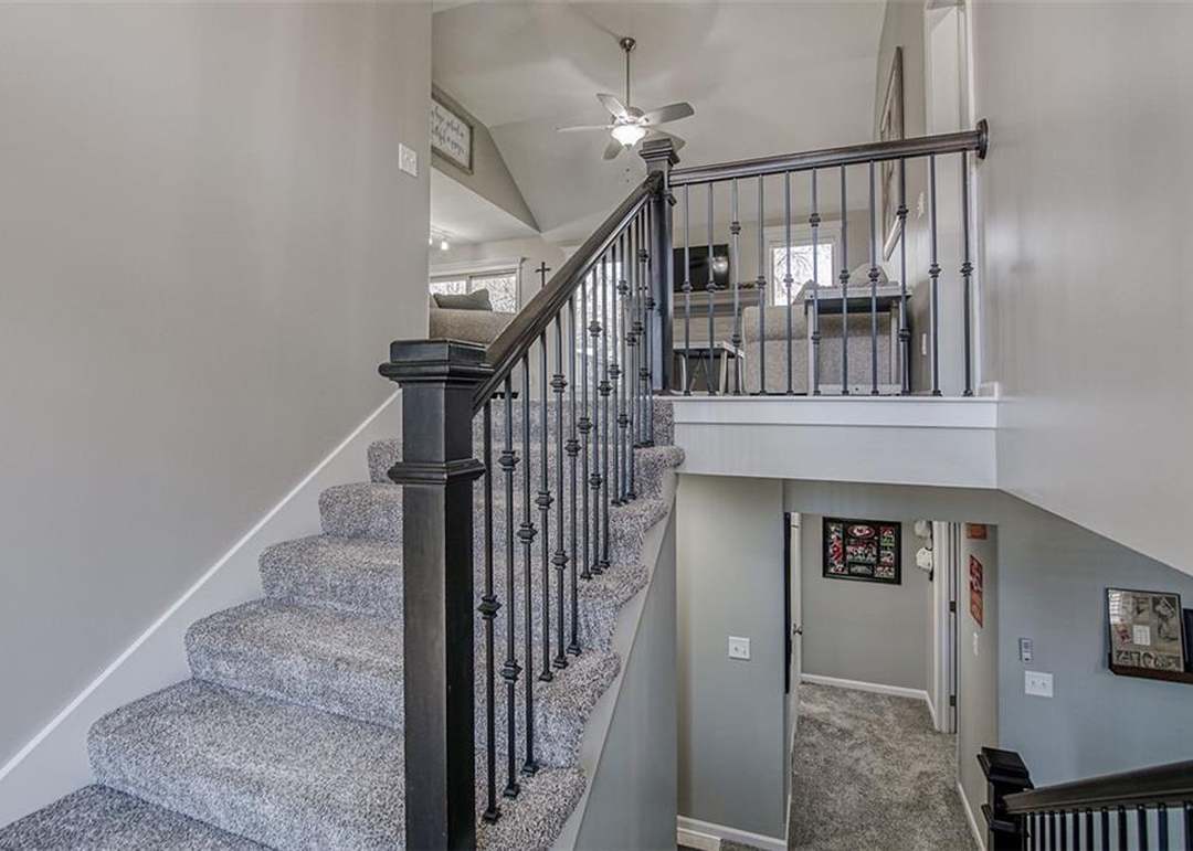 20476 W 220th Terrace — photo 9