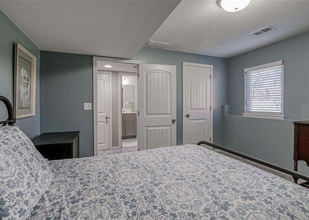20476 W 220th Terrace — photo 27