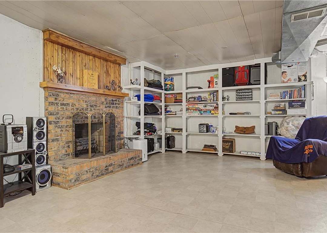 11935 W 66th Street — photo 19