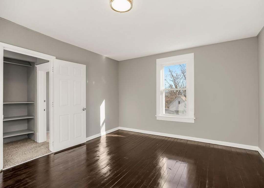 414 Quincy Avenue — photo 4
