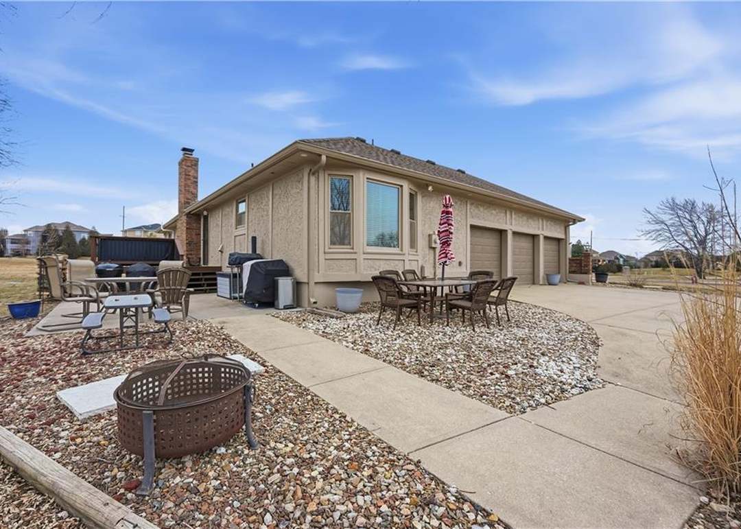 10300 W 164th Street — photo 3