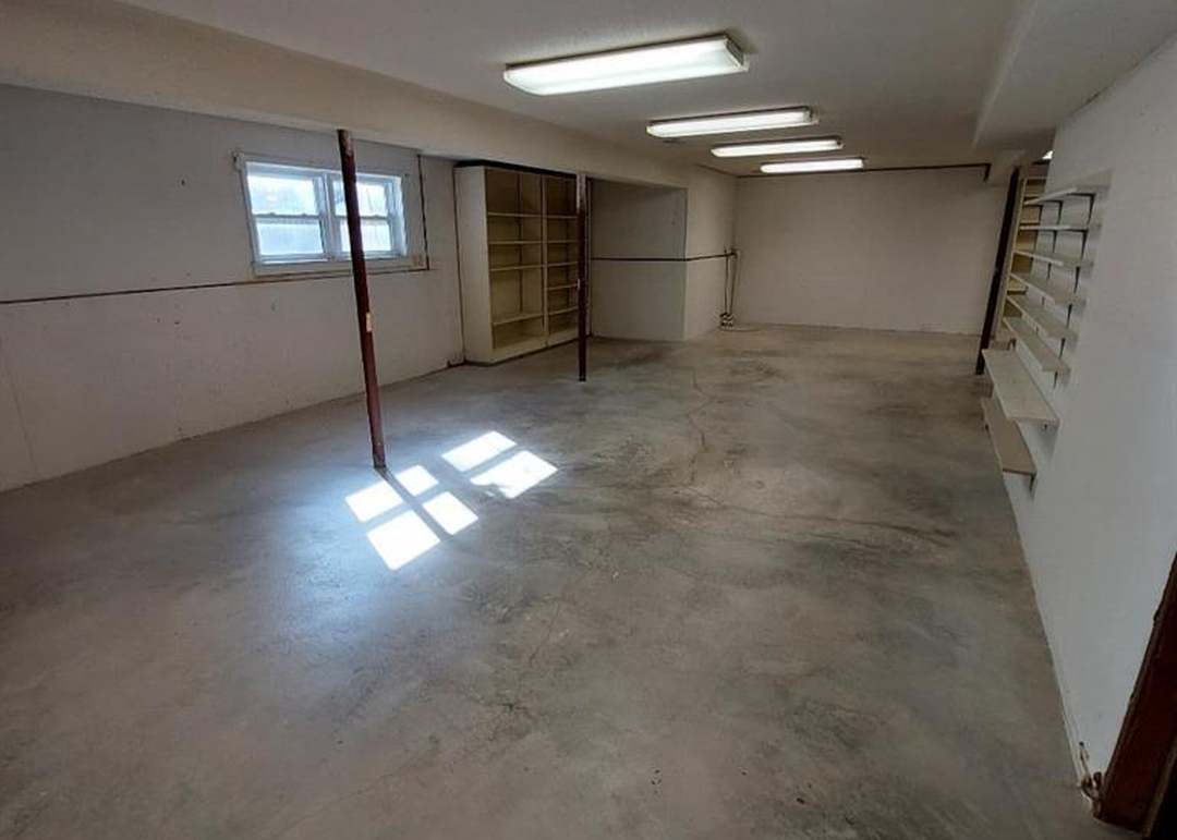 11933 Slater Street — photo 28