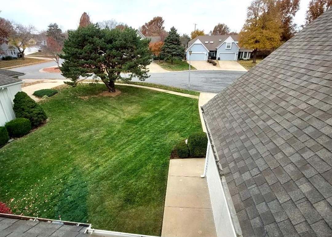11933 Slater Street — photo 32