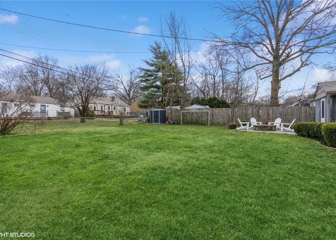 7601 Juniper Street — photo 32