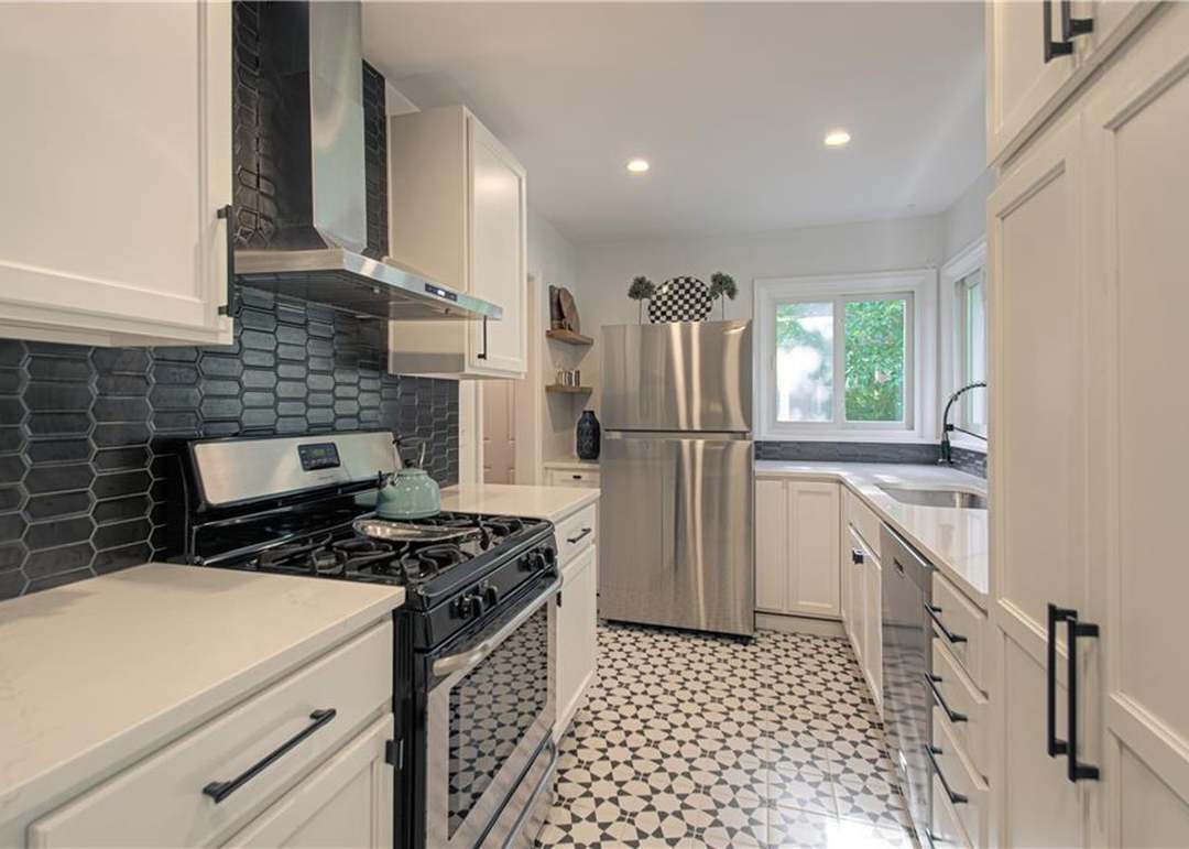 5213 W 51ST Street — photo 16