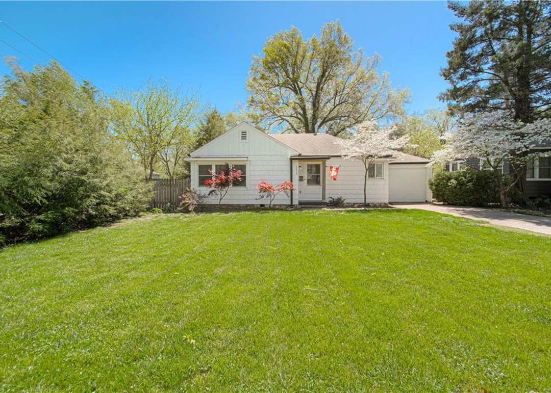 5213 W 51ST Street — photo 32