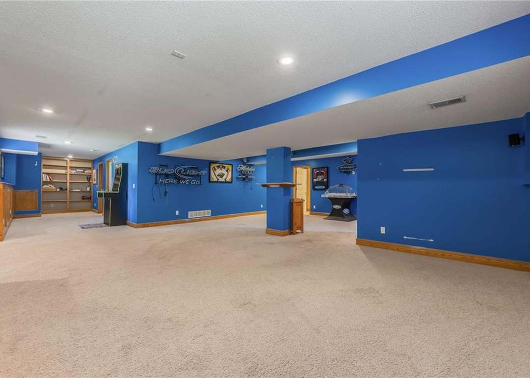 7428 N SMALLEY Avenue — photo 31