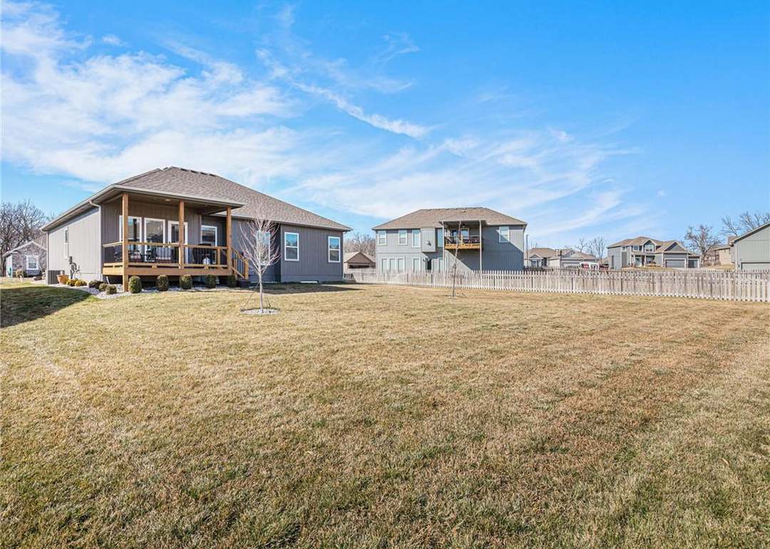 1809 SYCAMORE RIDGE N/A — photo 29