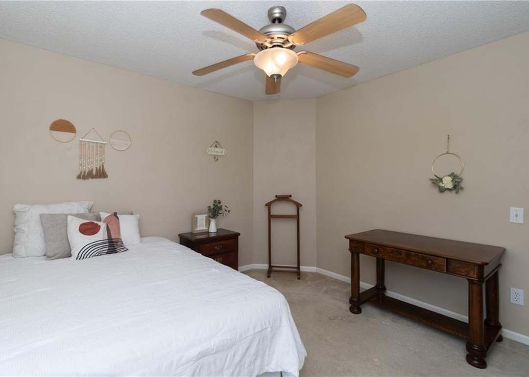 1019 NE 93rd Court — photo 7