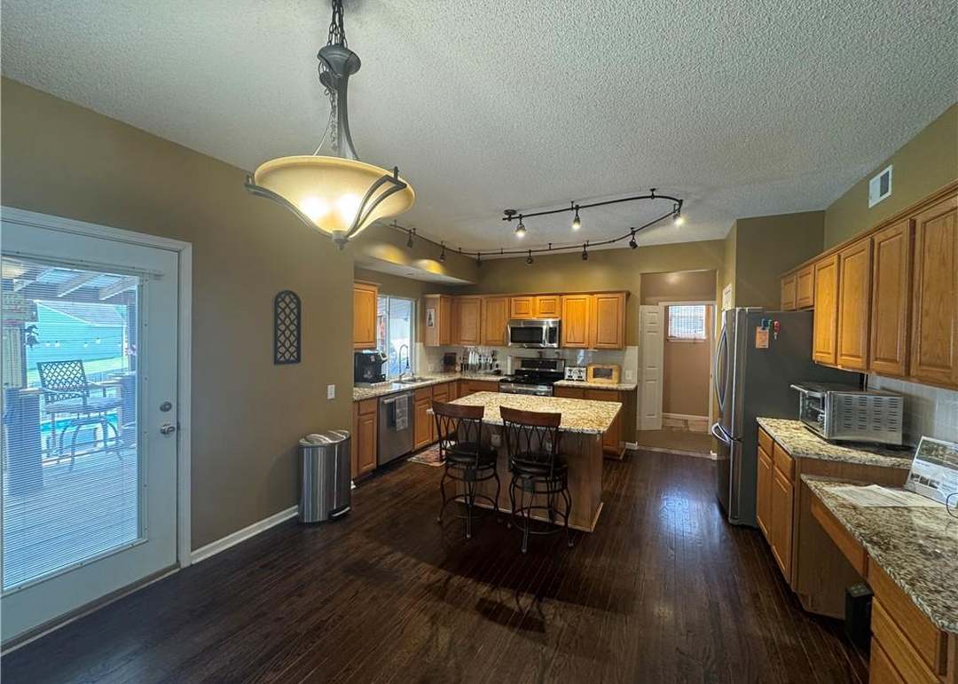 1019 NE 93rd Court — photo 9