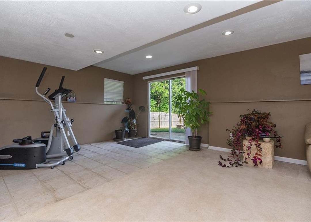 1019 NE 93rd Court — photo 30