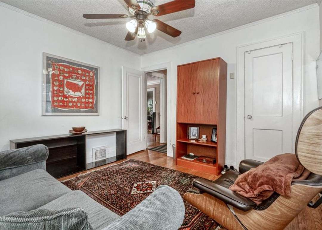 4922 Bell Street — photo 17