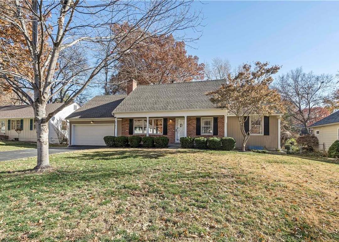 8741 Foster Lane — photo 10