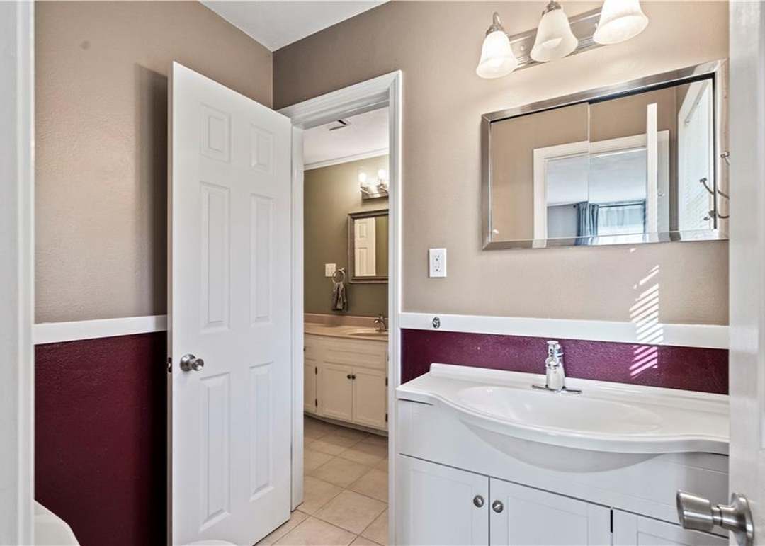 8741 Foster Lane — photo 19