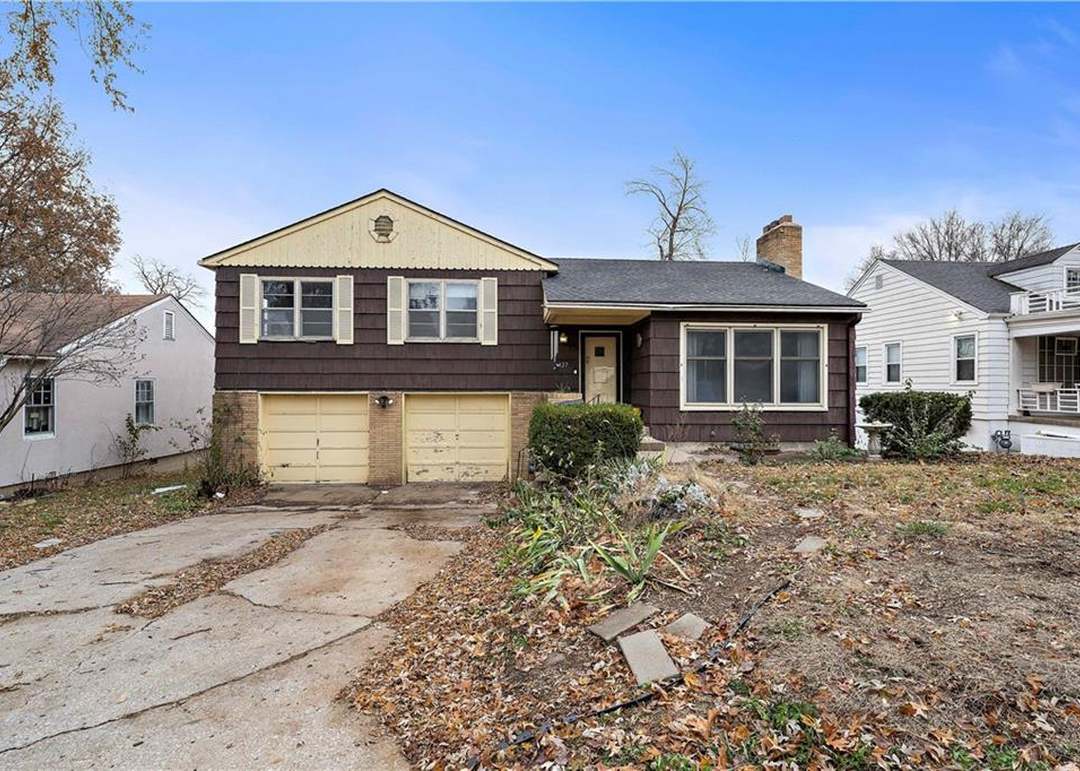 427 Moss Avenue — photo 9