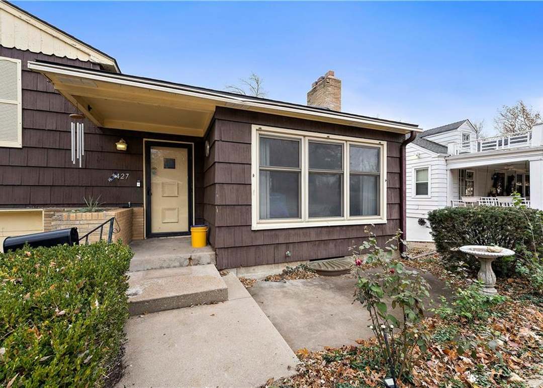 427 Moss Avenue — photo 11