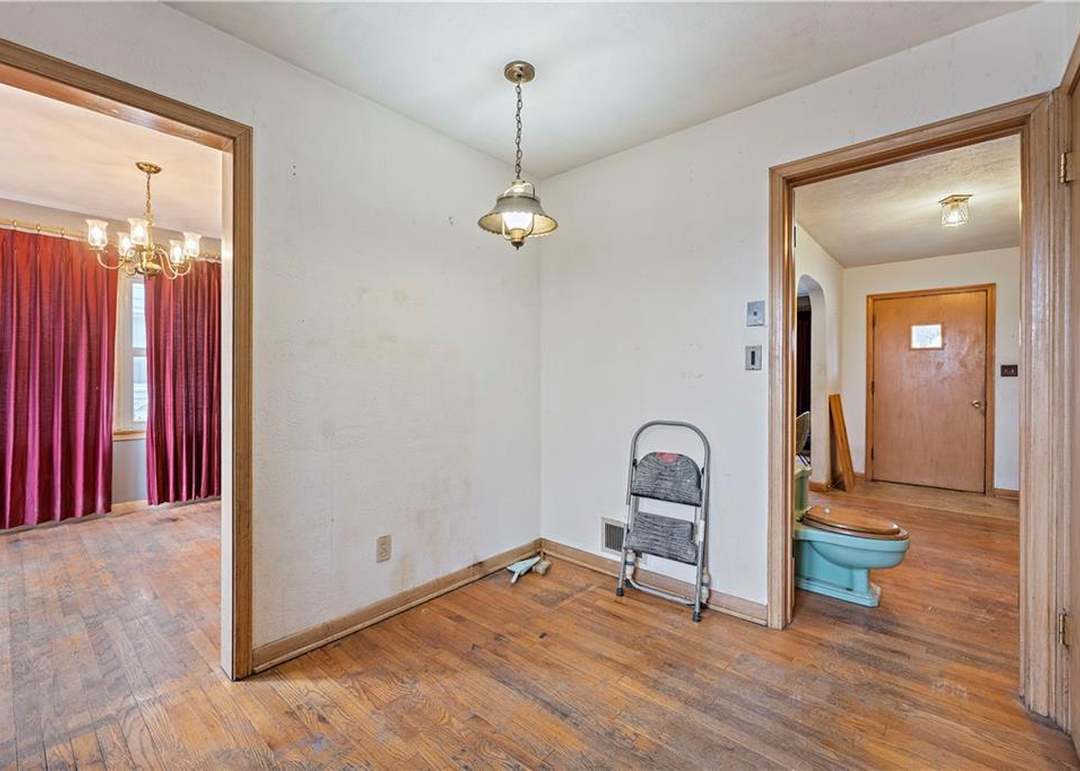 427 Moss Avenue — photo 23