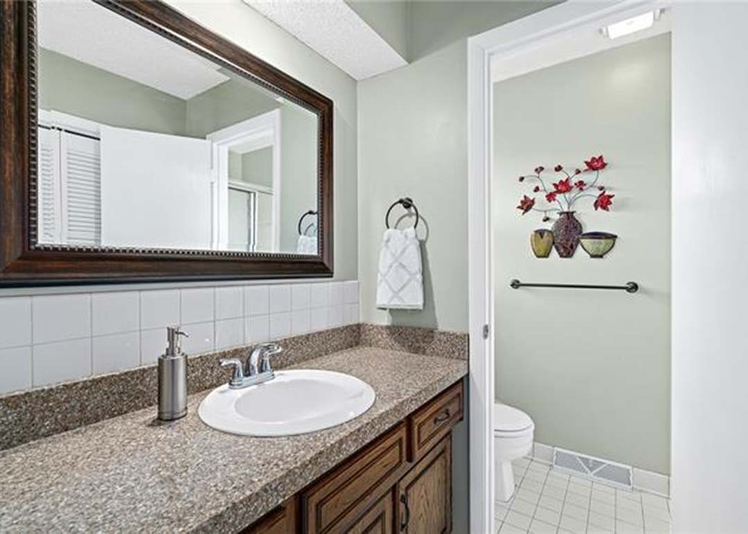 12103 W 72nd Street — photo 4