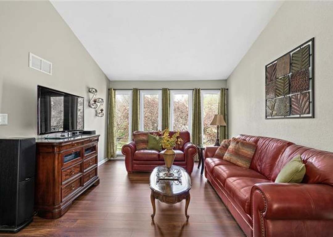12103 W 72nd Street — photo 5