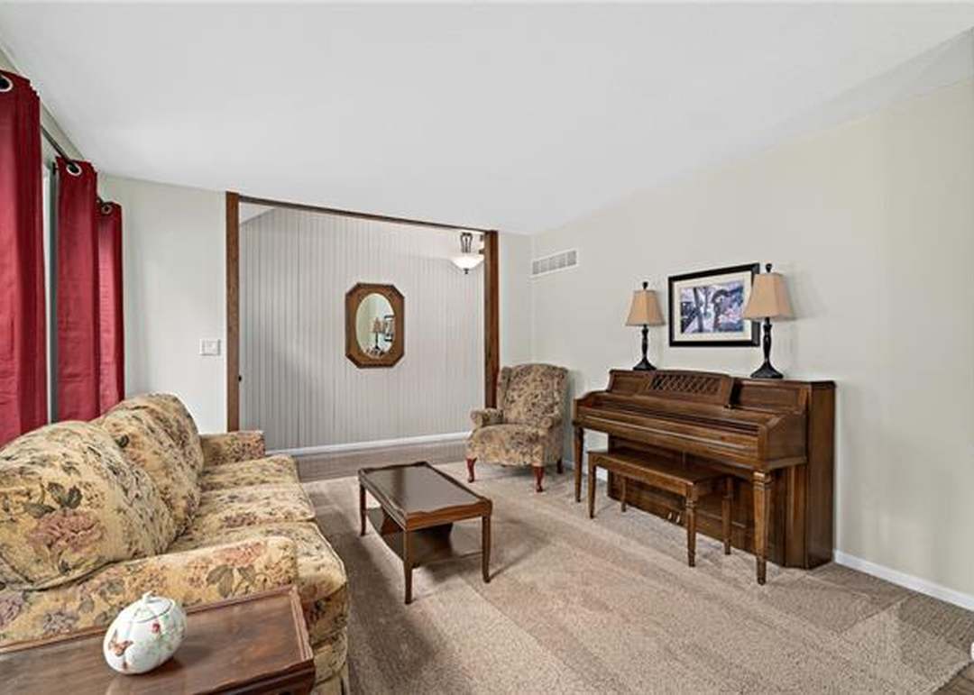 12103 W 72nd Street — photo 6