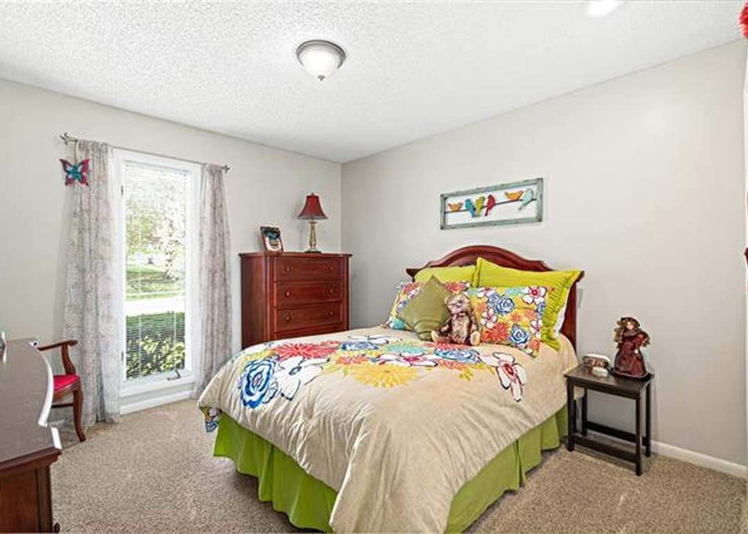 12103 W 72nd Street — photo 37