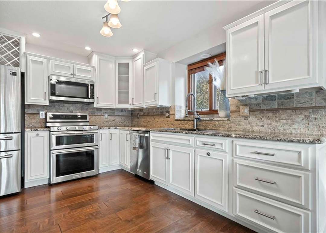 8327 W 119th Terrace — photo 16