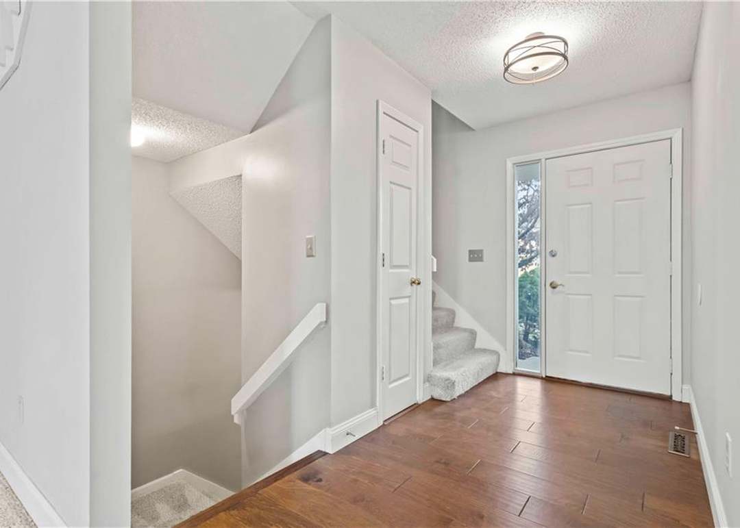 8327 W 119th Terrace — photo 25