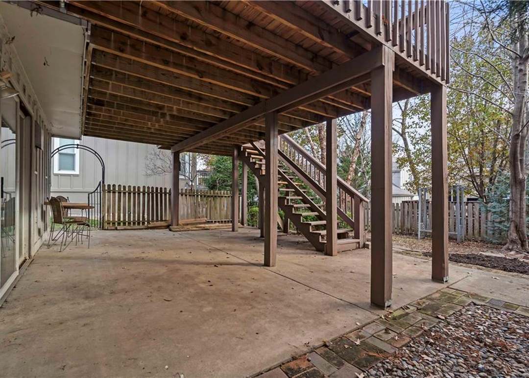 8327 W 119th Terrace — photo 46