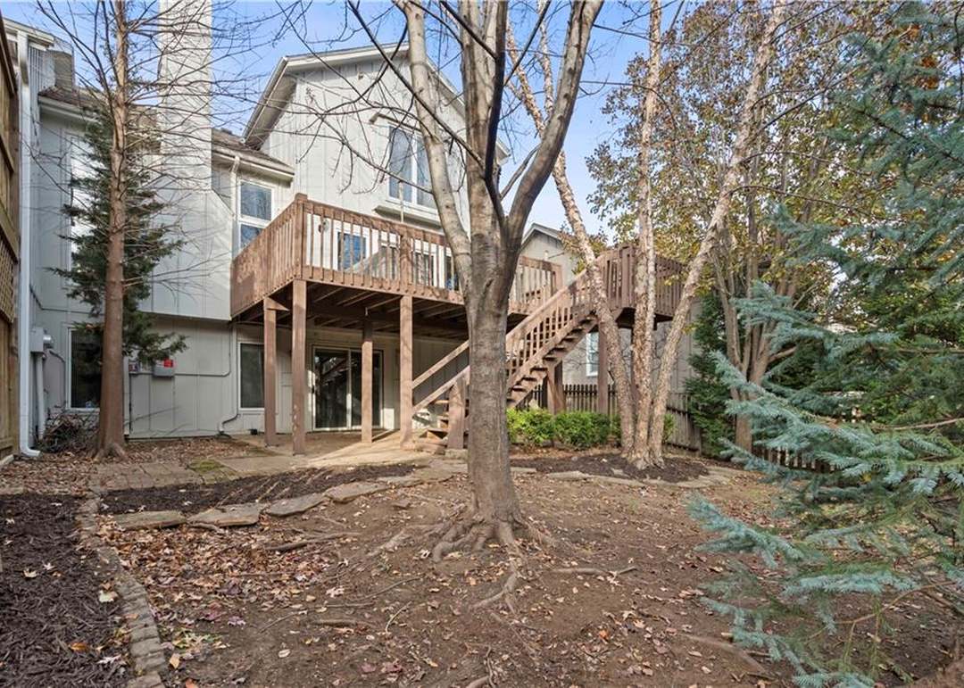 8327 W 119th Terrace — photo 47