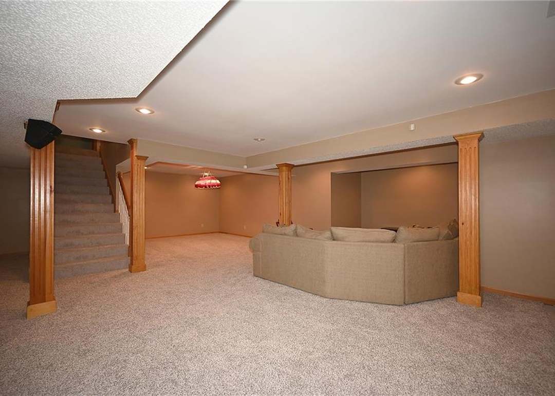 6117 NW 77th Street — photo 33