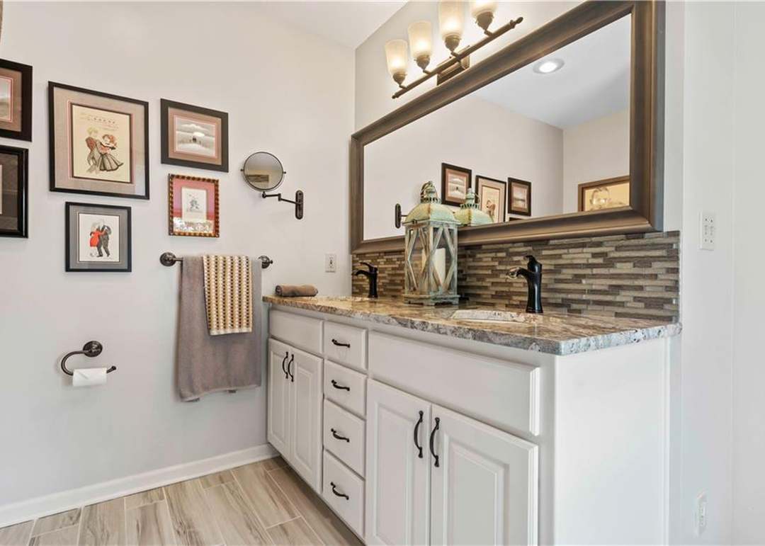 7105 Summit Court — photo 29