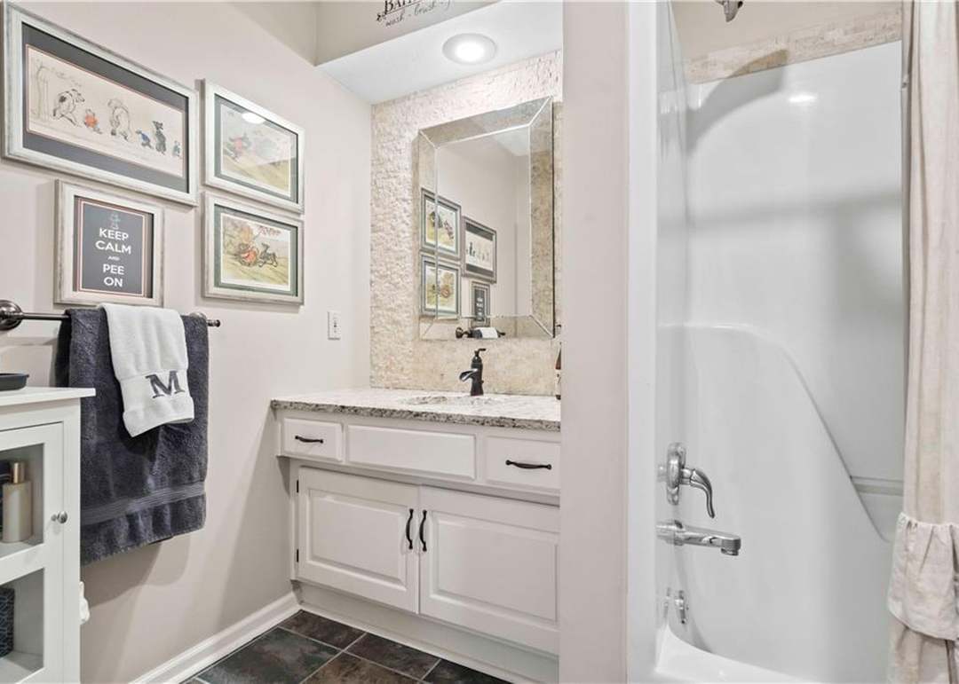 7105 Summit Court — photo 32