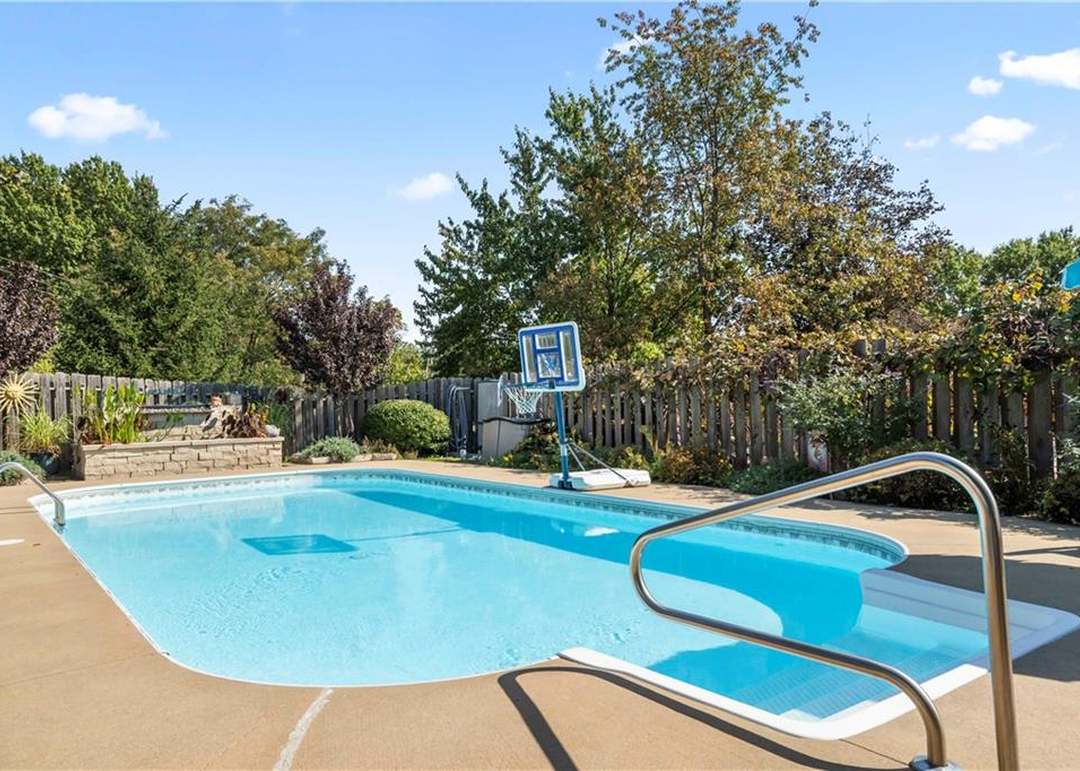 7105 Summit Court — photo 49