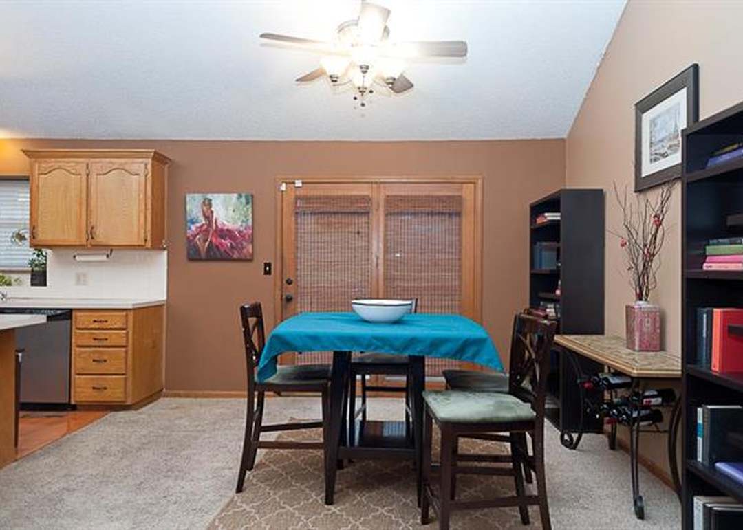 814 S Fox Ridge Drive — photo 12
