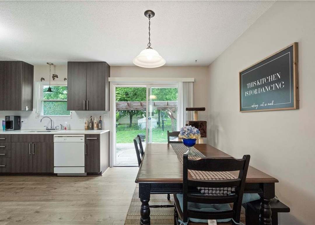 2317 NW Yorkshire Drive — photo 6