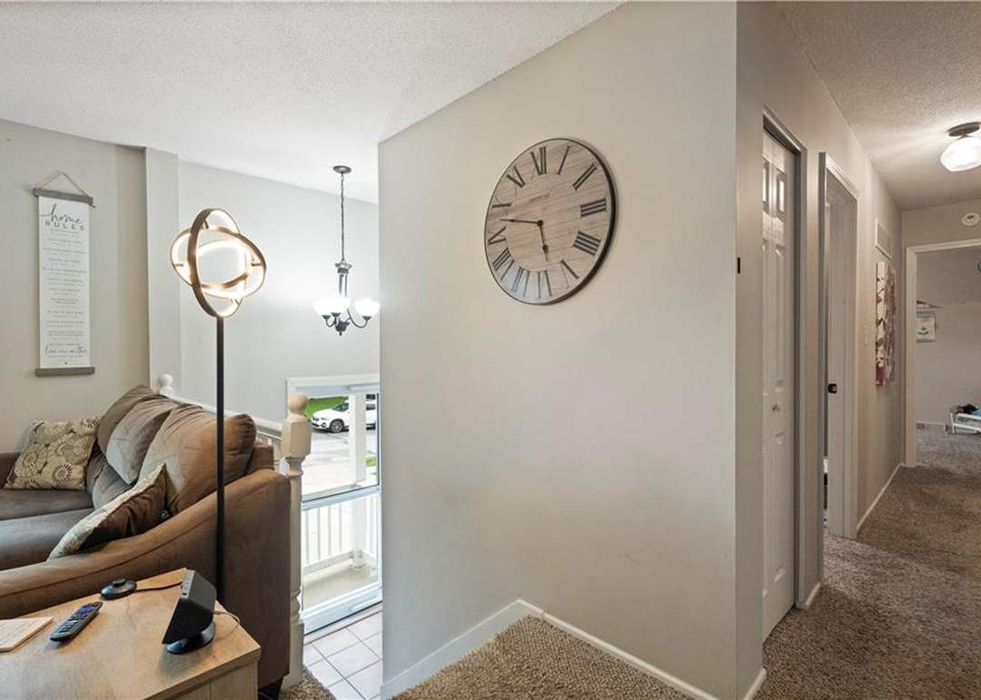 2317 NW Yorkshire Drive — photo 8