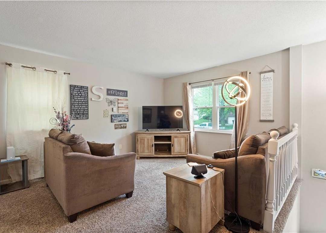 2317 NW Yorkshire Drive — photo 9