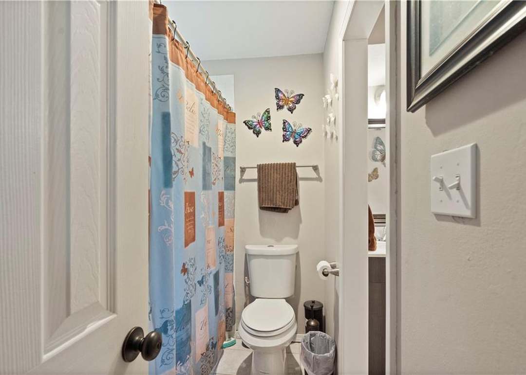2317 NW Yorkshire Drive — photo 14