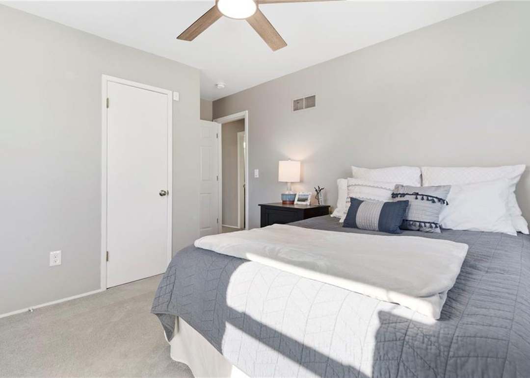 6204 E 140TH Terrace — photo 14