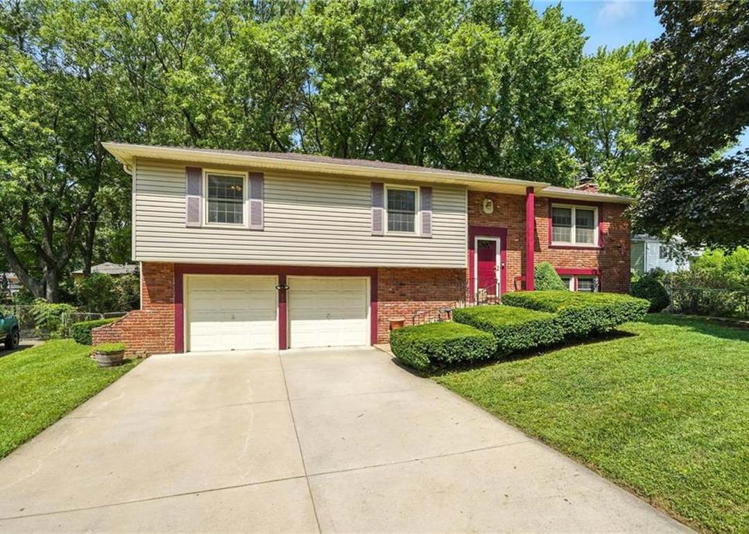 4914 Garnett Street — photo 10