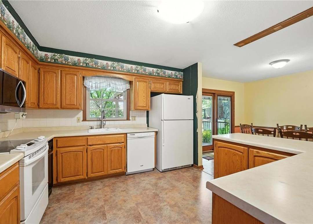 4914 Garnett Street — photo 21