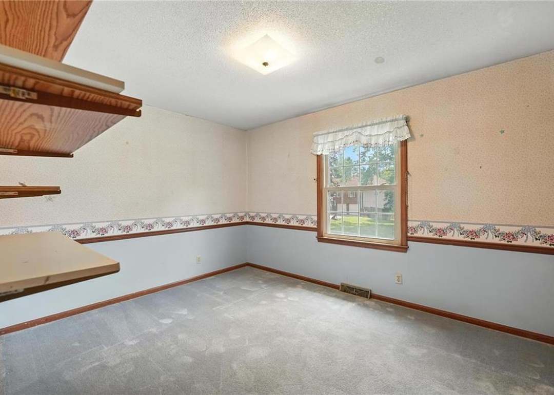 4914 Garnett Street — photo 28