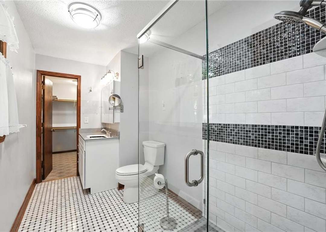 4914 Garnett Street — photo 34
