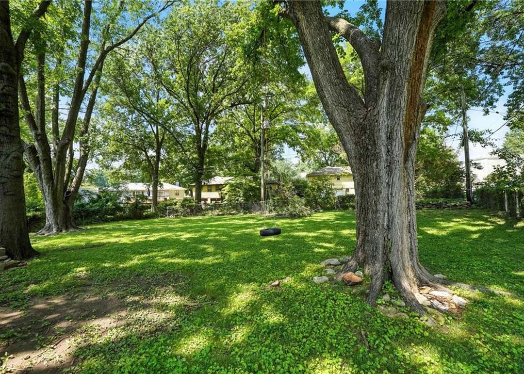 4914 Garnett Street — photo 37
